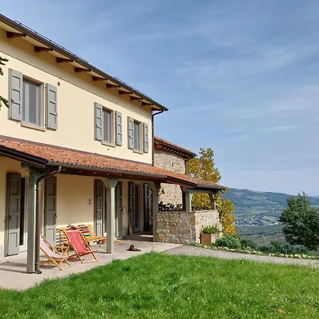 Lassu Minihotel *