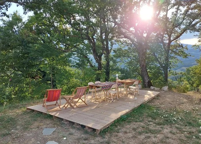 Lassu Minihotel *